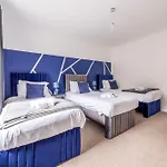 Appartamento Centralised Garden Flat With Free Parking By Prescott *