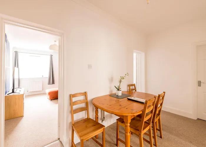 Garden Flat With Free Parking By Prescott * Bristol