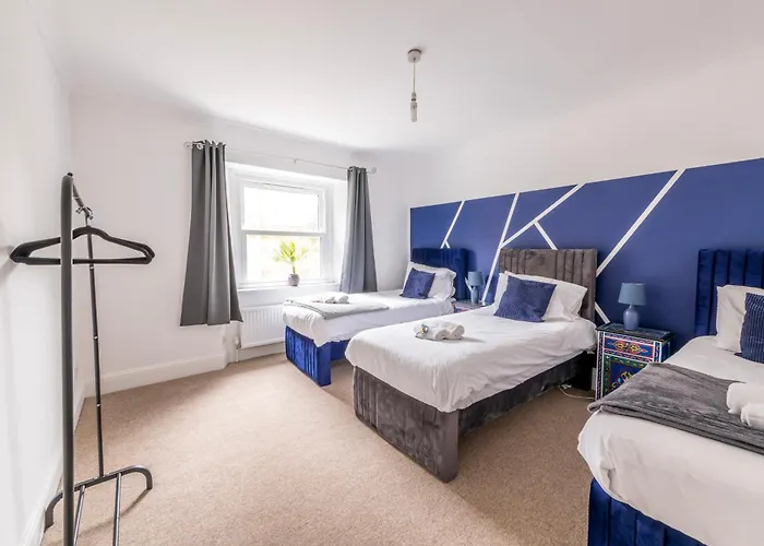 Garden Flat With Free Parking By Prescott